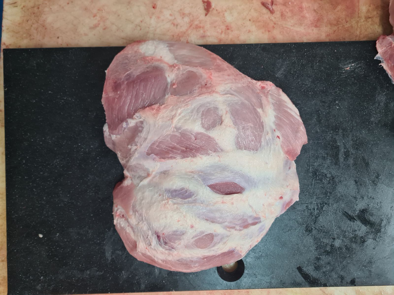 Свинска плешка 4D